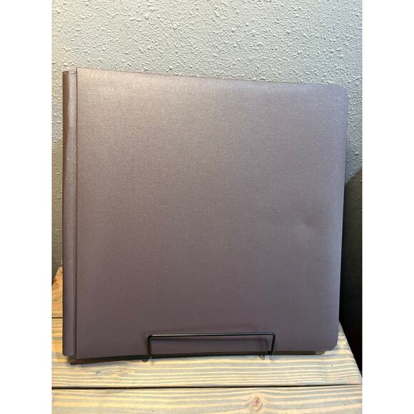 2 Creative Memories 12x12 albums and page protectors NEW scrapbooks - Picture 7 of 9